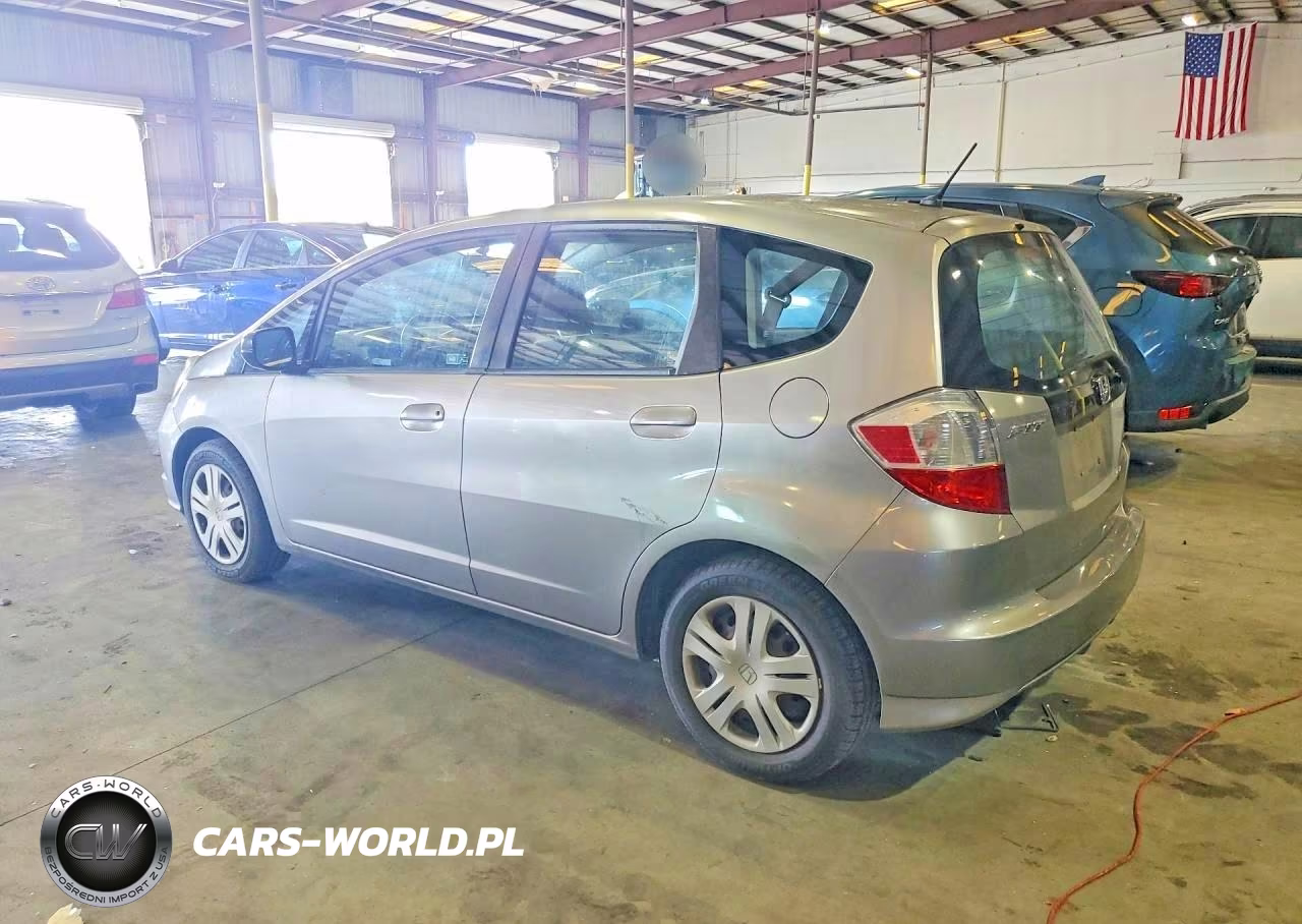 2010 Honda Fit VIN:JHMGE8H27AS012865 - 2