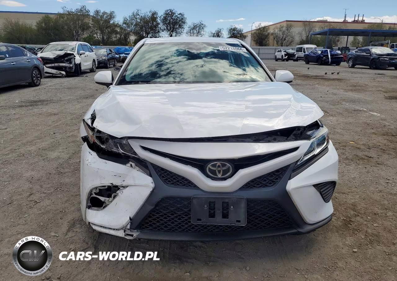 2020 Toyota Camry Se VIN:4T1G11AK0LU358046 - 5