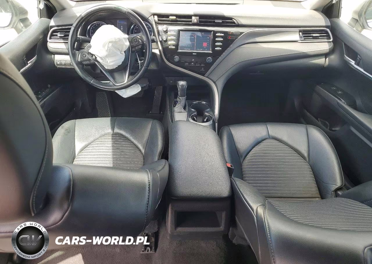 2020 Toyota Camry Se VIN:4T1G11AK0LU358046 - 8
