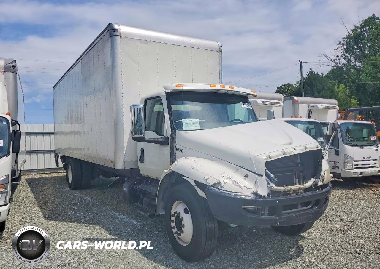 2020 International Mv607 Box Truck