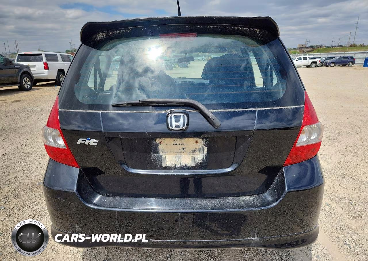 2008 Honda Fit Sport VIN:JHMGD38618S013898 - 6