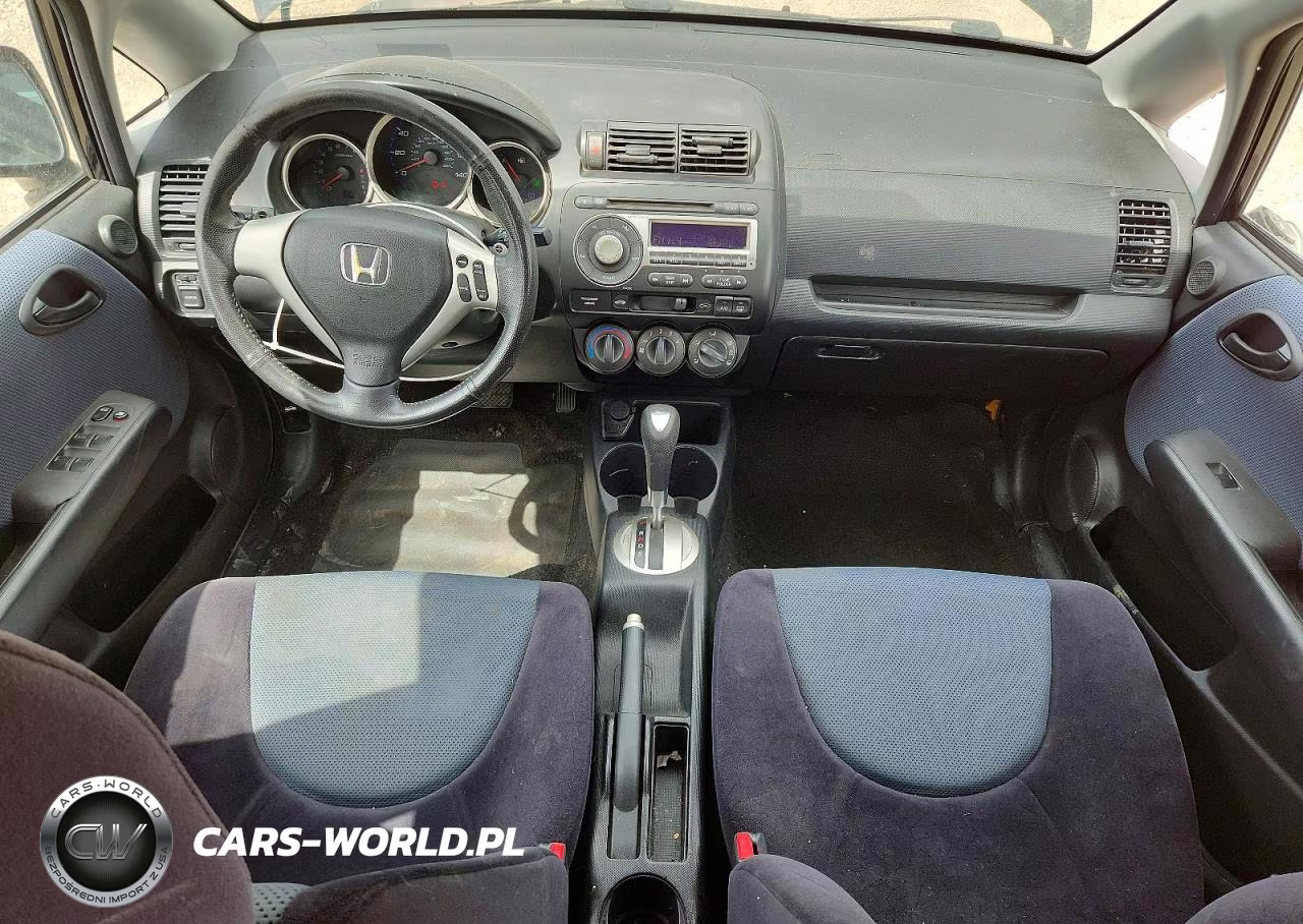 2008 Honda Fit Sport VIN:JHMGD38618S013898 - 8