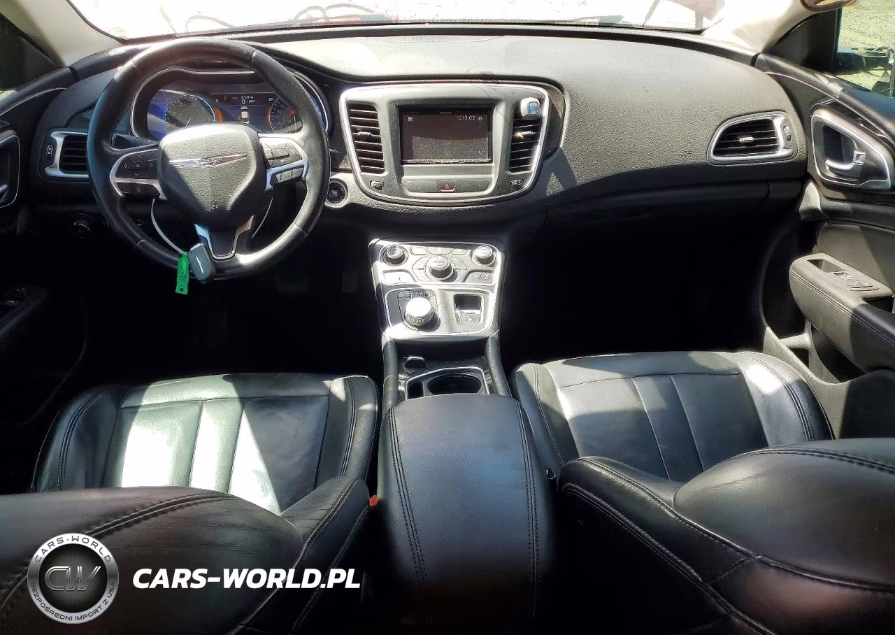 2015 Chrysler 200 C VIN:1C3CCCCB3FN745148 - 8