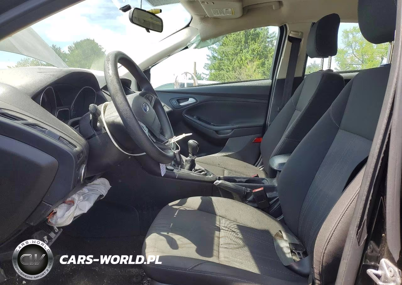 2015 Ford Focus Se VIN:1FADP3K27FL366340 - 7