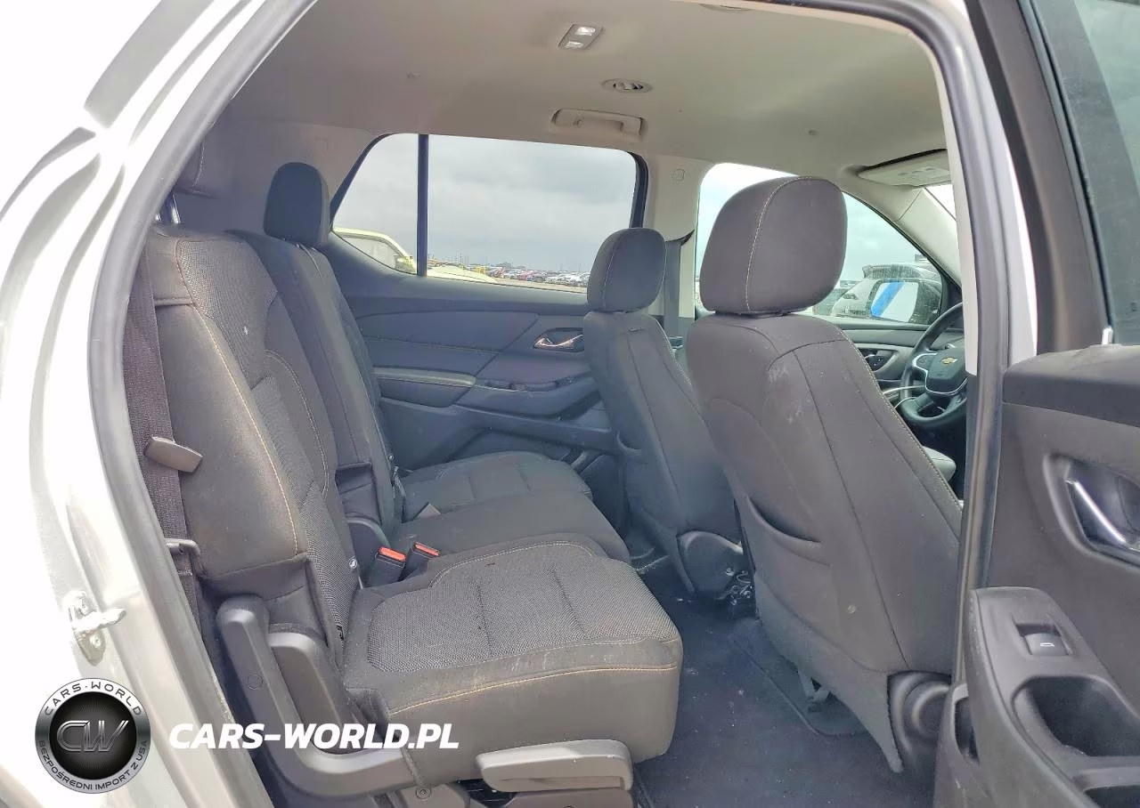 2020 Chevrolet Traverse Ls VIN:1GNERFKW0LJ132858 - 11