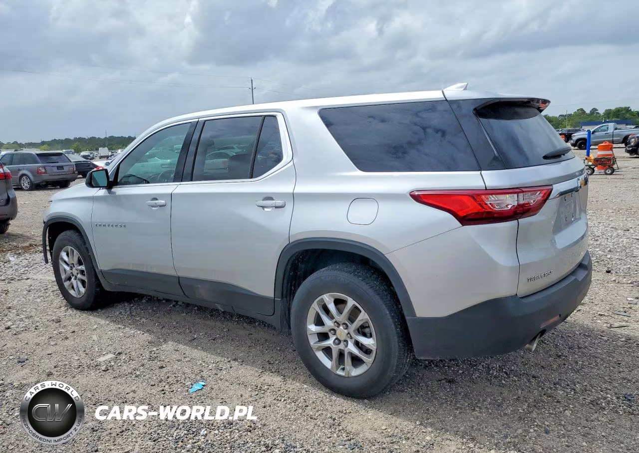 2020 Chevrolet Traverse Ls VIN:1GNERFKW0LJ132858 - 2