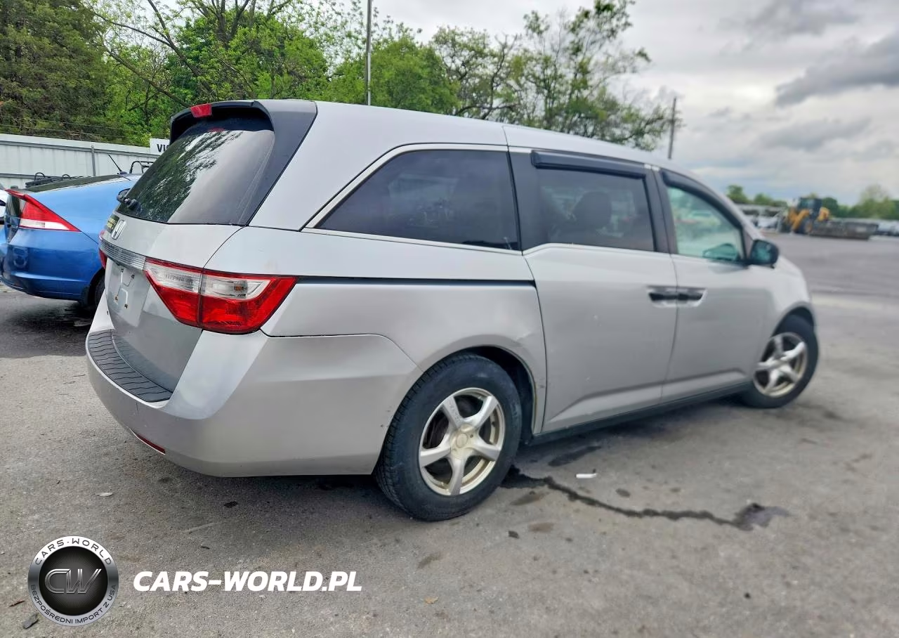 2013 Honda Odyssey Lx VIN:5FNRL5H26DB062821 - 3