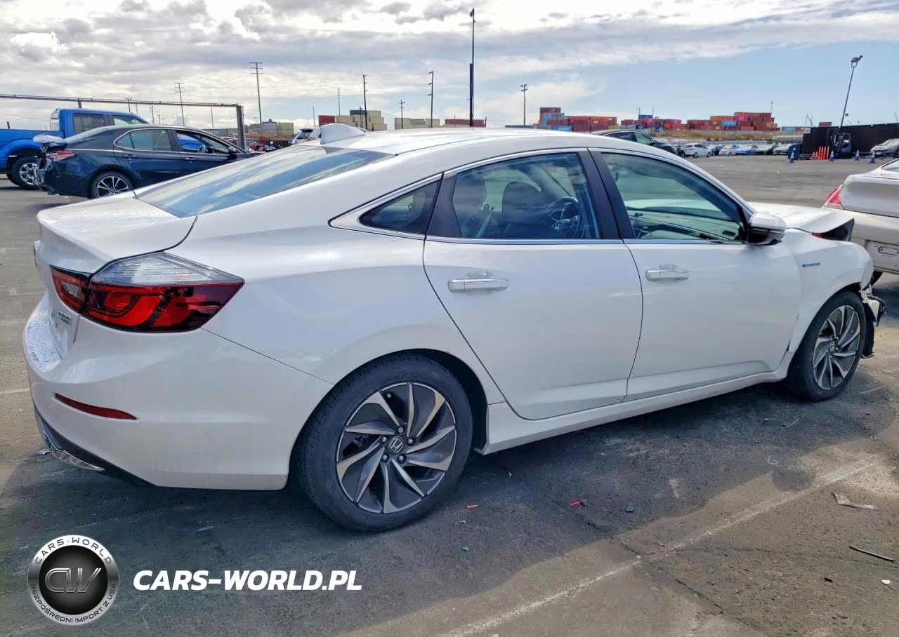 2021 Honda Insight Touring VIN:19XZE4F90ME009686 - 3