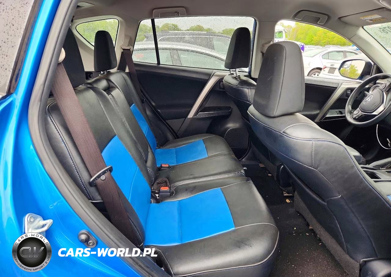 2017 Toyota Rav4 Le VIN:JTMZFREV1HJ716202 - 10