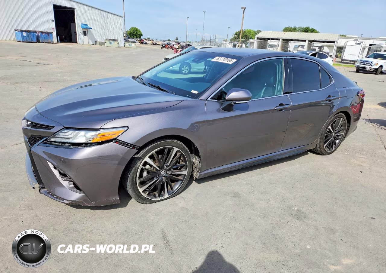 2018 Toyota Camry Xse – zdjęcie 1 z 12