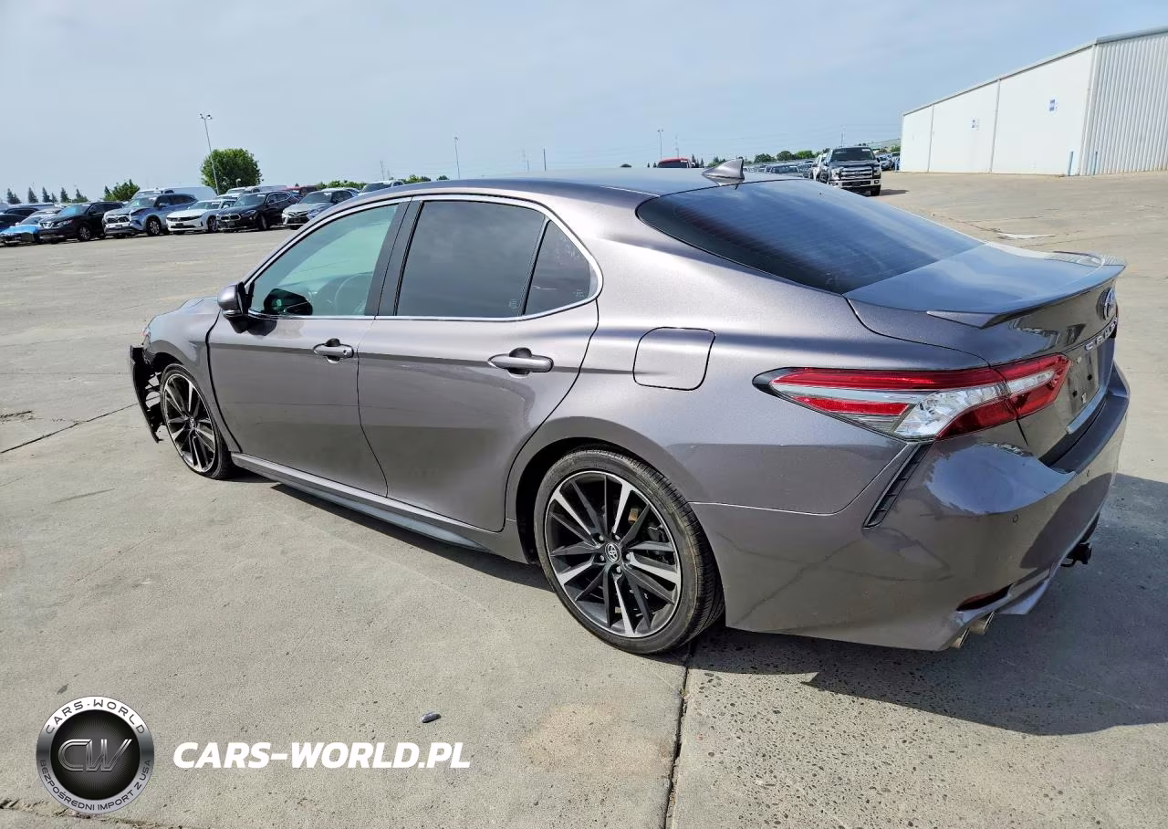 2018 Toyota Camry Xse VIN:4T1B61HK6JU020634 - 2