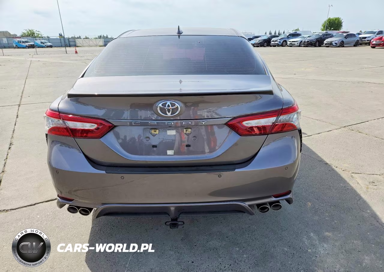2018 Toyota Camry Xse VIN:4T1B61HK6JU020634 - 6