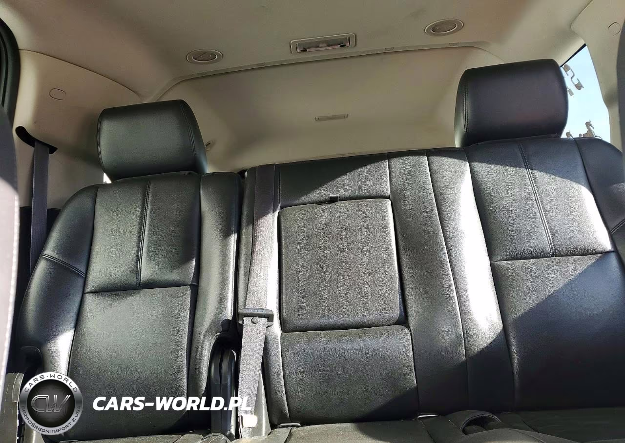 2013 Chevrolet Suburban K1500 Lt VIN:1GNSKJE7XDR369973 - 10