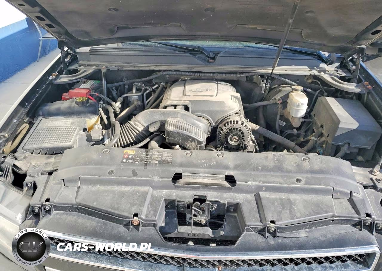 2013 Chevrolet Suburban K1500 Lt VIN:1GNSKJE7XDR369973 - 12