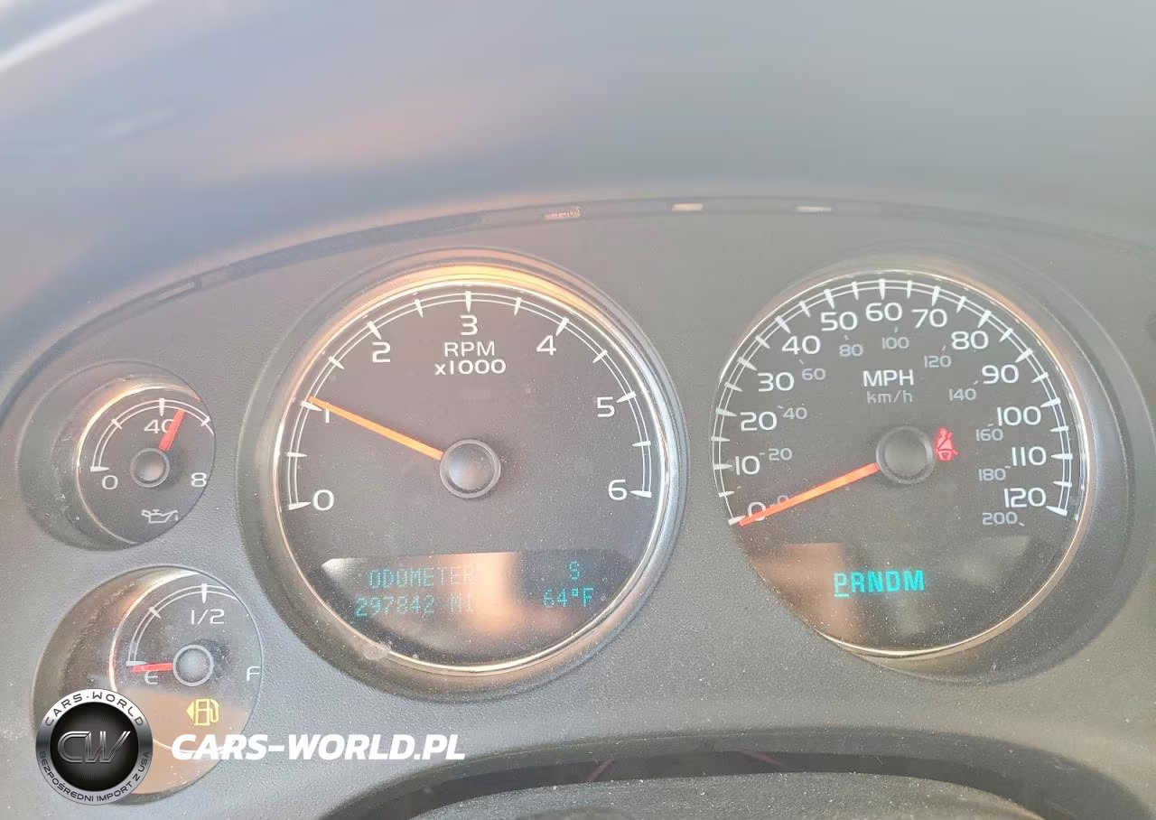 2013 Chevrolet Suburban K1500 Lt VIN:1GNSKJE7XDR369973 - 9