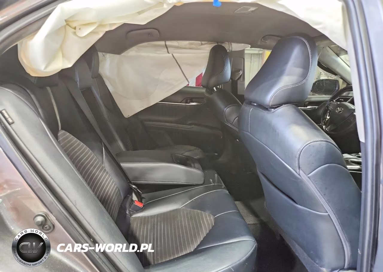 2021 Toyota Camry Se VIN:4T1G11AK3MU558758 - 10