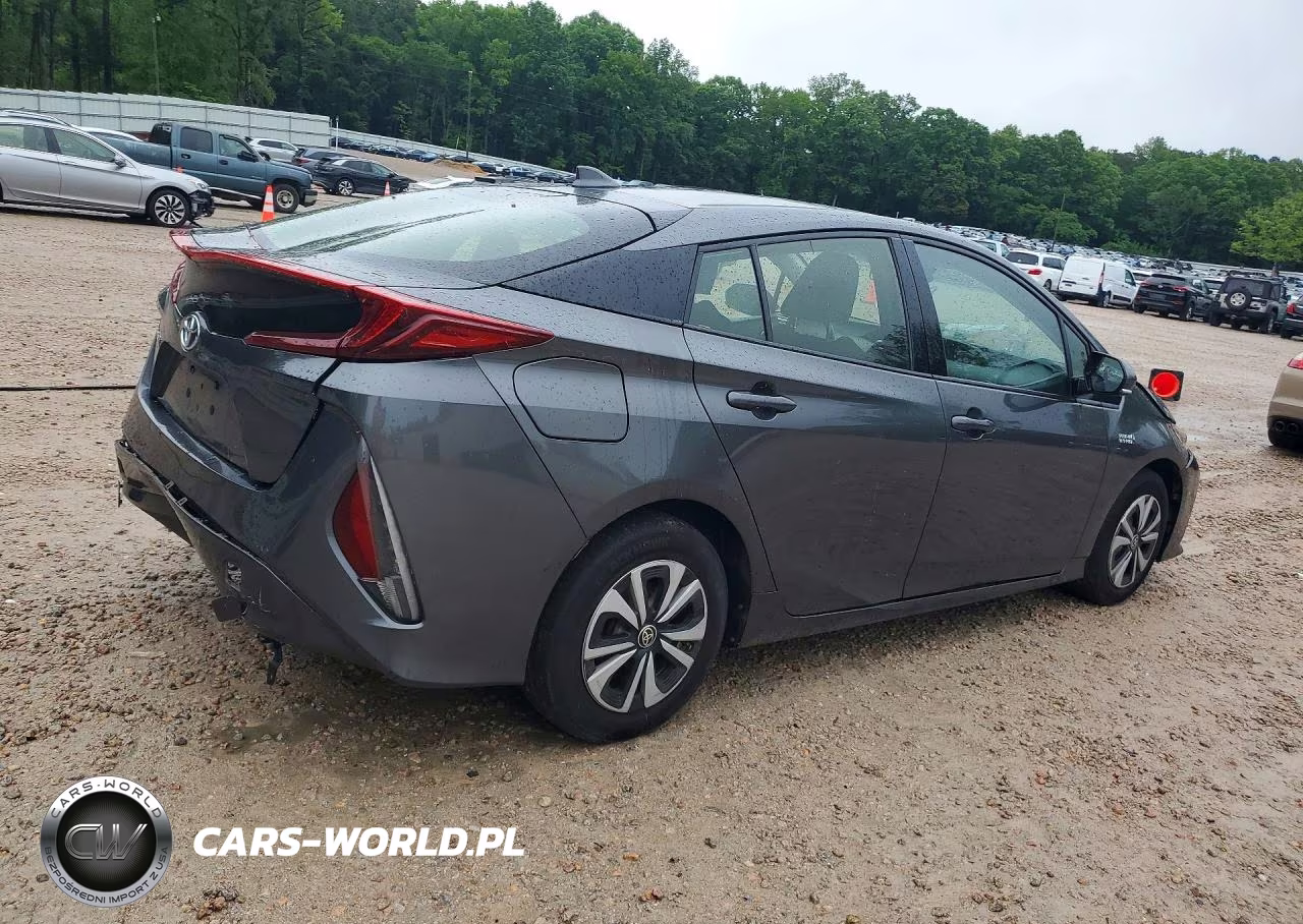 2017 Toyota Prius Prime Plus VIN:JTDKARFP9H3020420 - 3