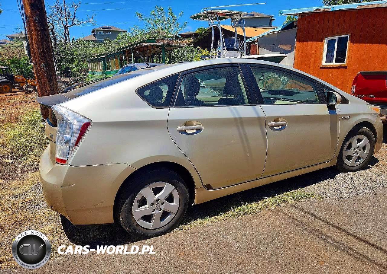 2011 Toyota Prius One VIN:JTDKN3DU8B0297174 - 3