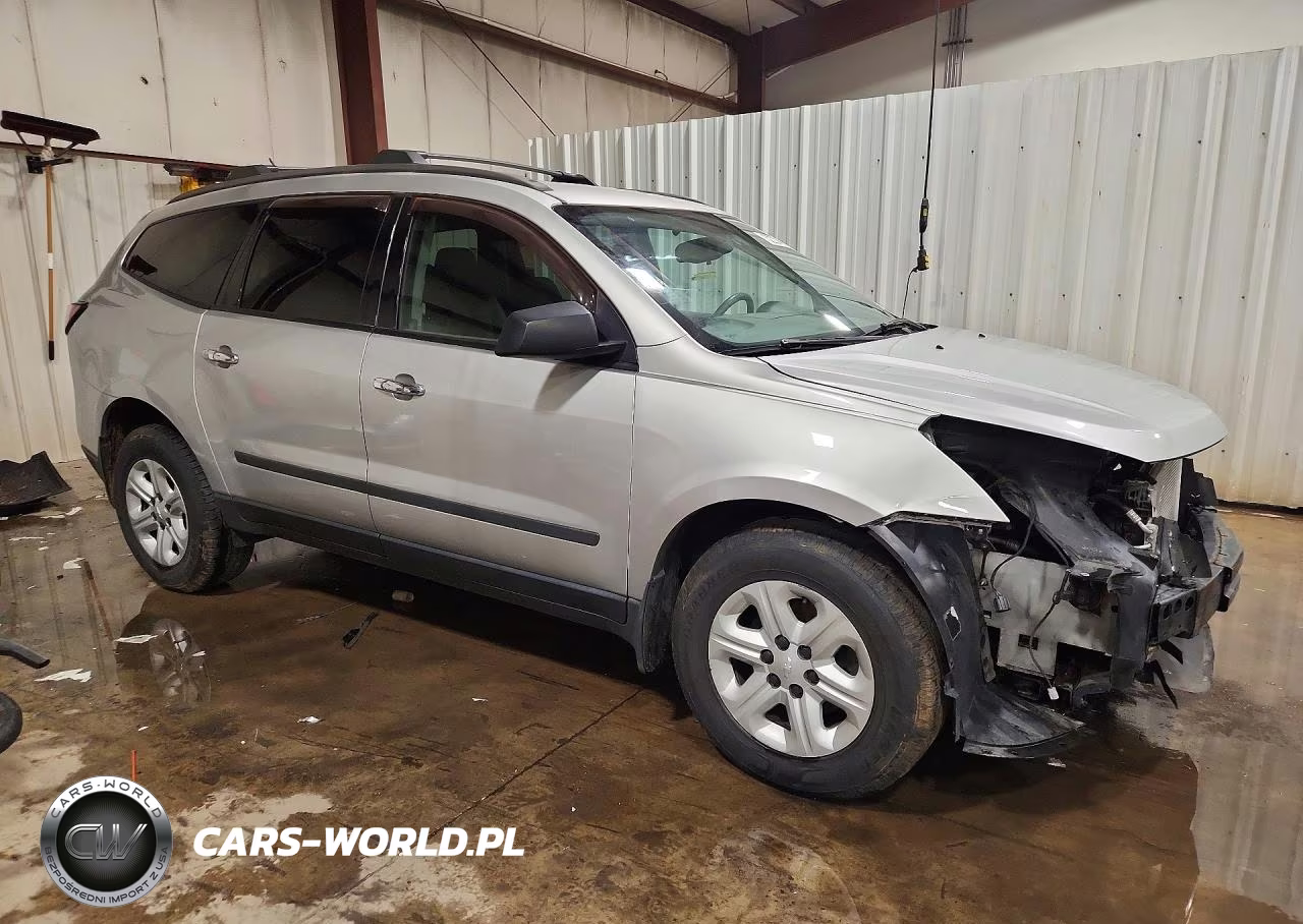 2013 Chevrolet Traverse Ls VIN:1GNKVFED8DJ243278 - 4
