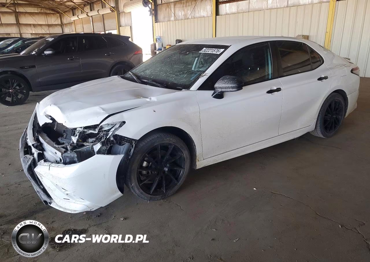 2021 Toyota Camry Se Nightshade – zdjęcie 1 z 12