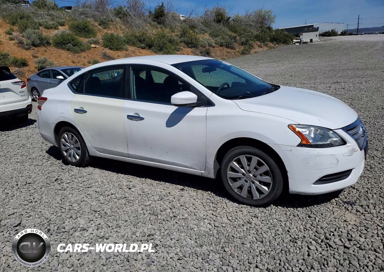 2015 Nissan Sentra S VIN:3N1AB7APXFY334279 - 4