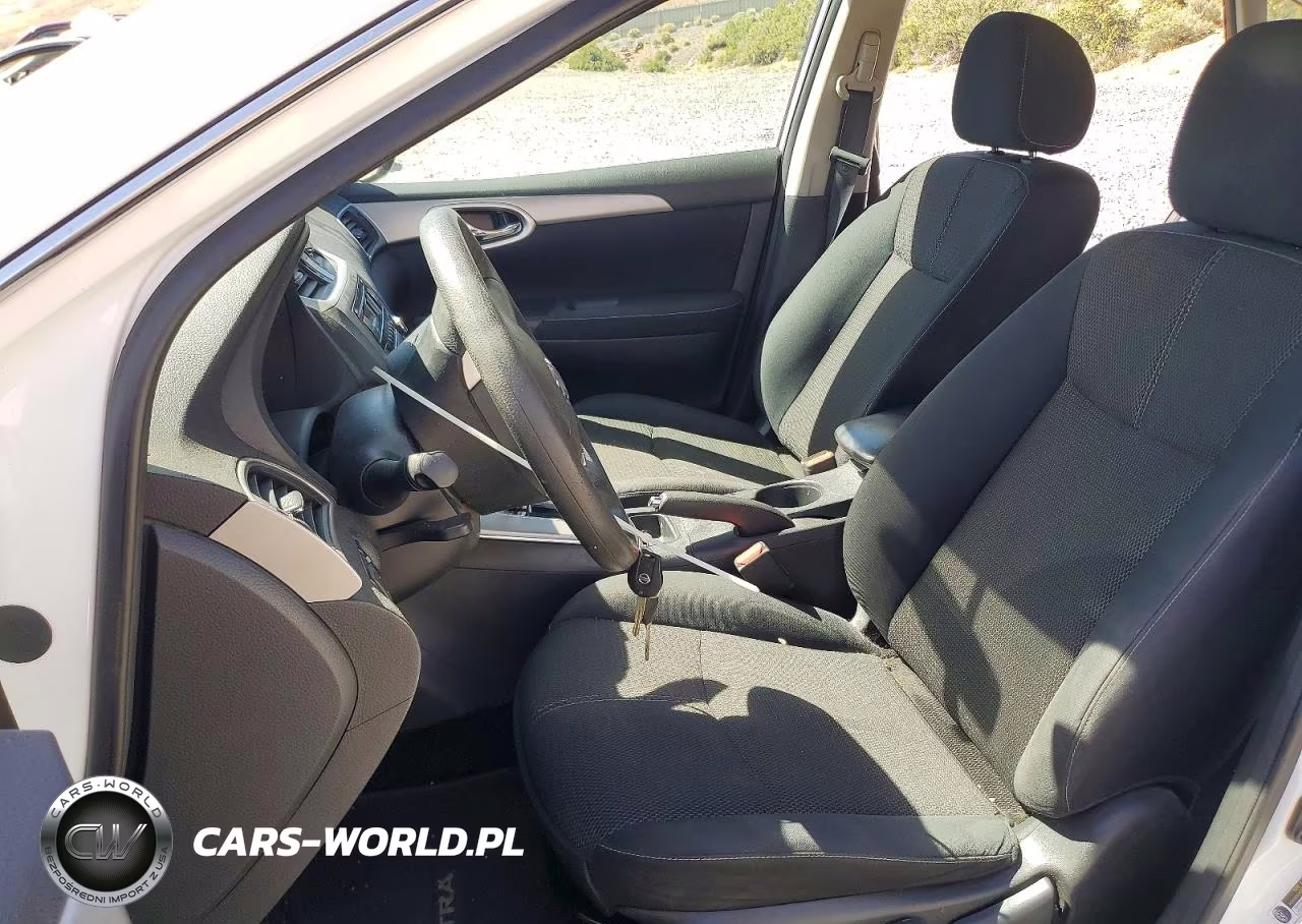 2015 Nissan Sentra S VIN:3N1AB7APXFY334279 - 7
