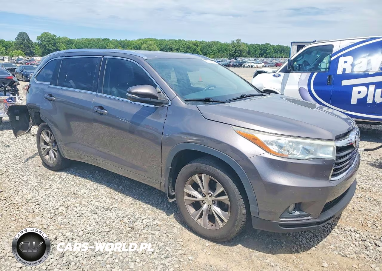 2015 Toyota Highlander Xle VIN:5TDKKRFH2FS044107 - 4