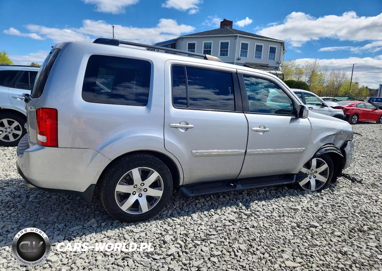 2014 Honda Pilot Touring VIN:5FNYF4H92EB048233 - 3