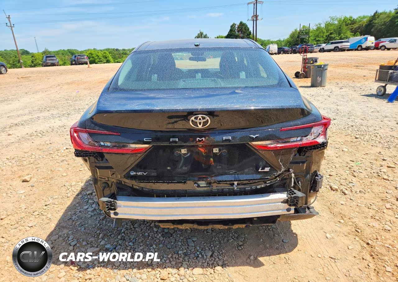 2025 Toyota Camry Le VIN:4T1DAACK4SU083165 - 6