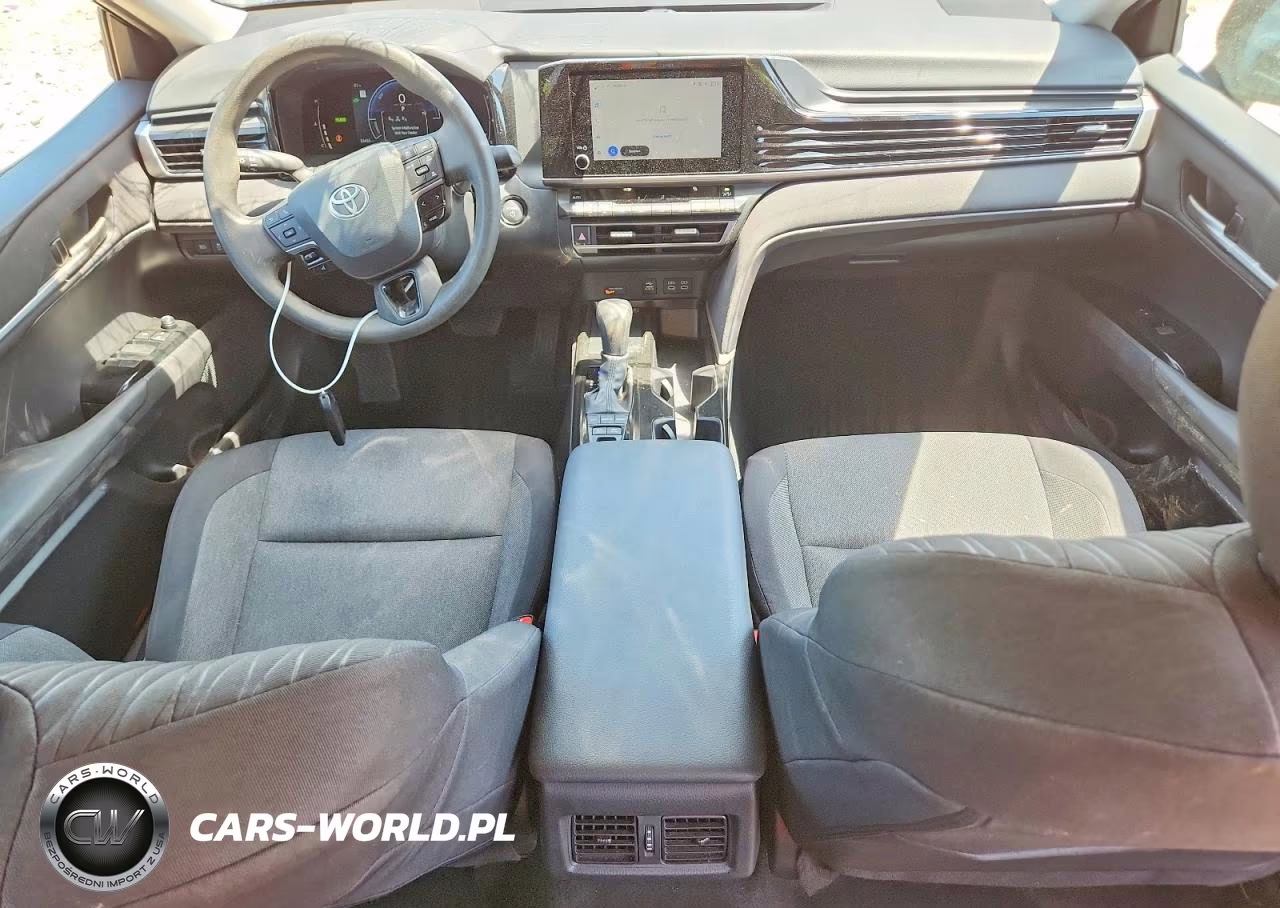 2025 Toyota Camry Le VIN:4T1DAACK4SU083165 - 8