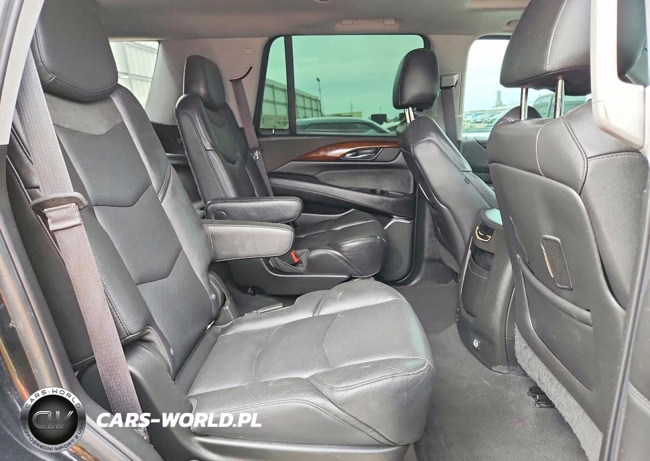 2019 Cadillac Escalade Luxury VIN:1GYS4BKJ0KR346606 - 11