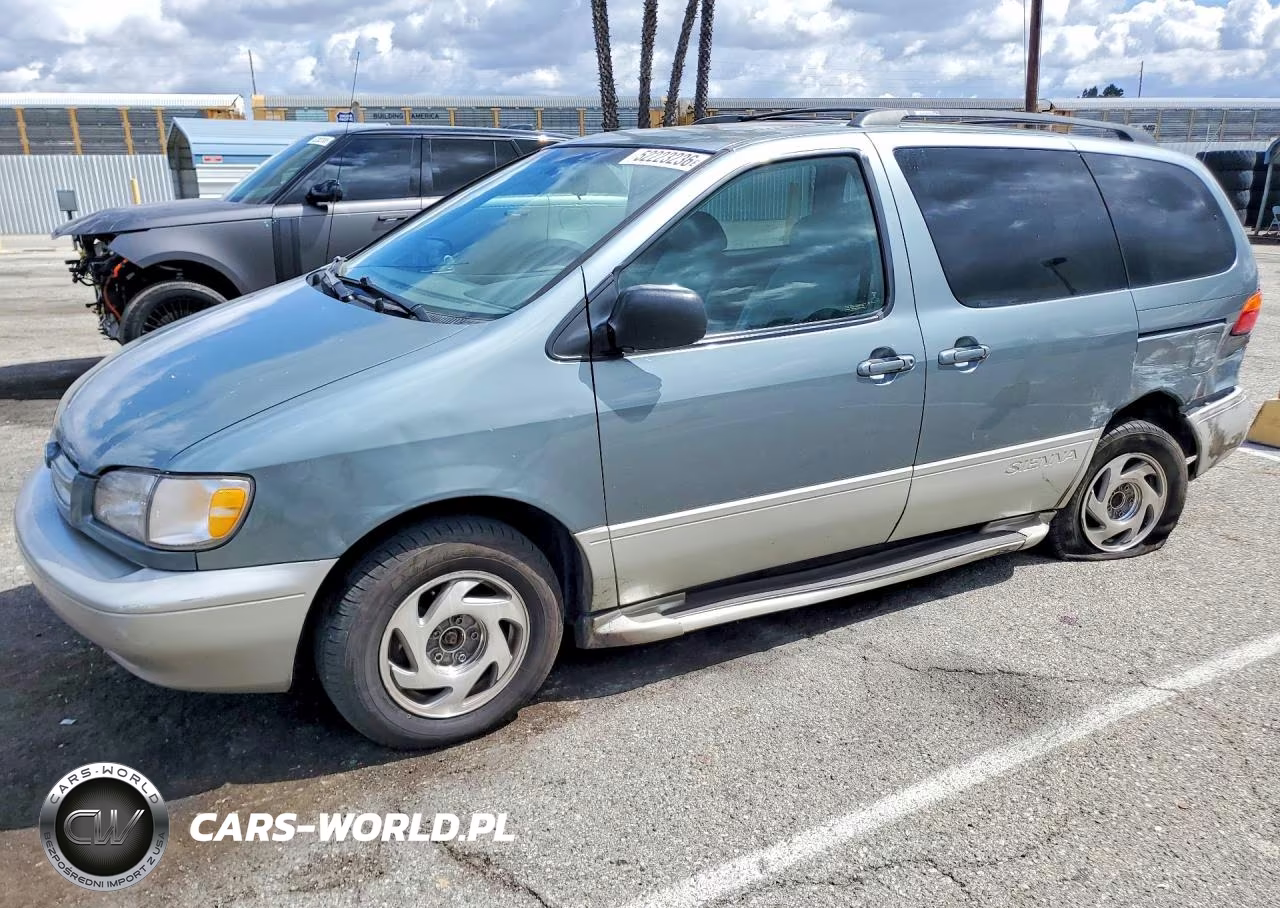 1999 Toyota Sienna Xle