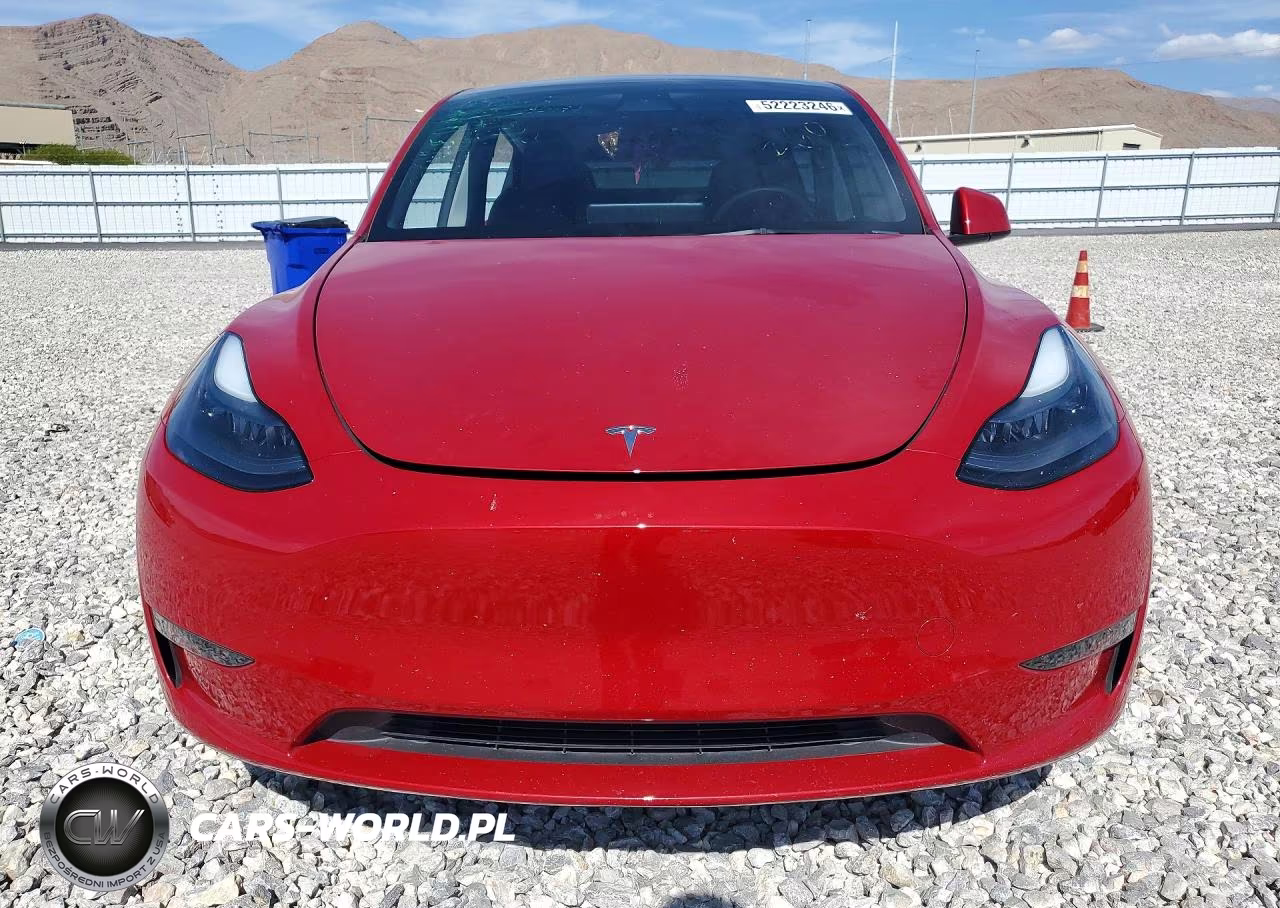 2023 Tesla Model Y VIN:7SAYGDEE7PA102241 - 5