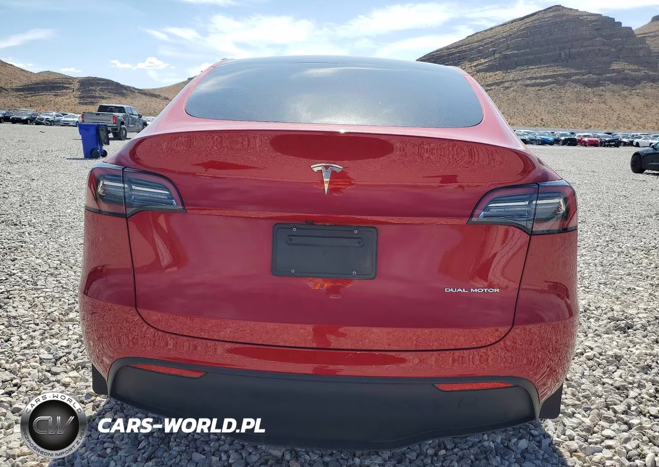 2023 Tesla Model Y VIN:7SAYGDEE7PA102241 - 6