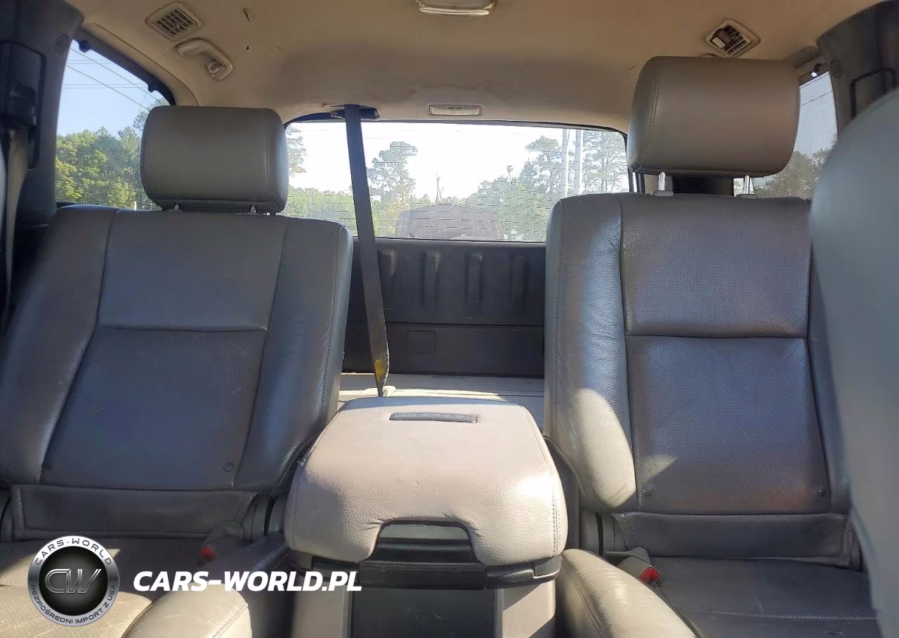 2012 Toyota Sequoia Platinum VIN:5TDYY5G15CS039983 - 10
