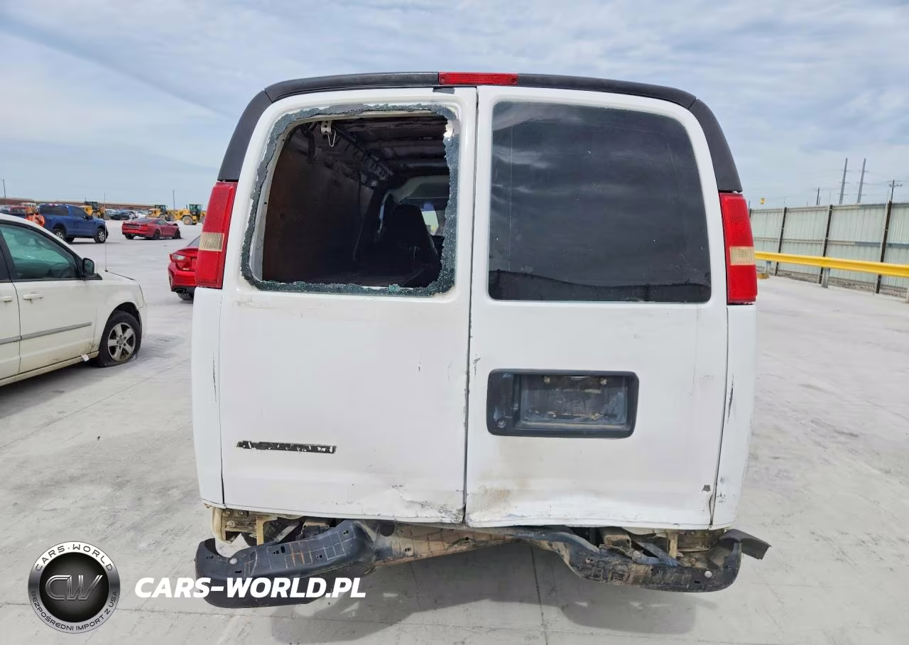 2008 Chevrolet Express G1500 VIN:1GCFG15X281106747 - 6