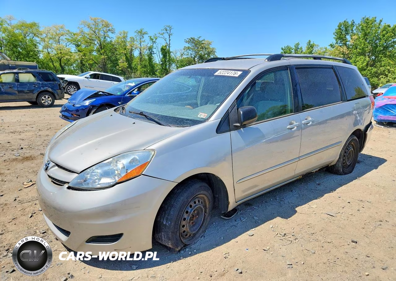 2008 Toyota Sienna Le 8-Passenger