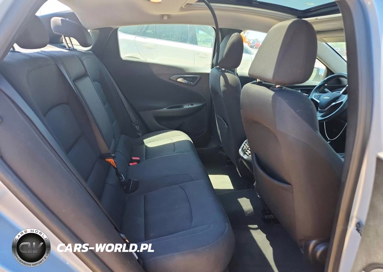 2018 Chevrolet Malibu Lt VIN:1G1ZD5ST8JF122628 - 10