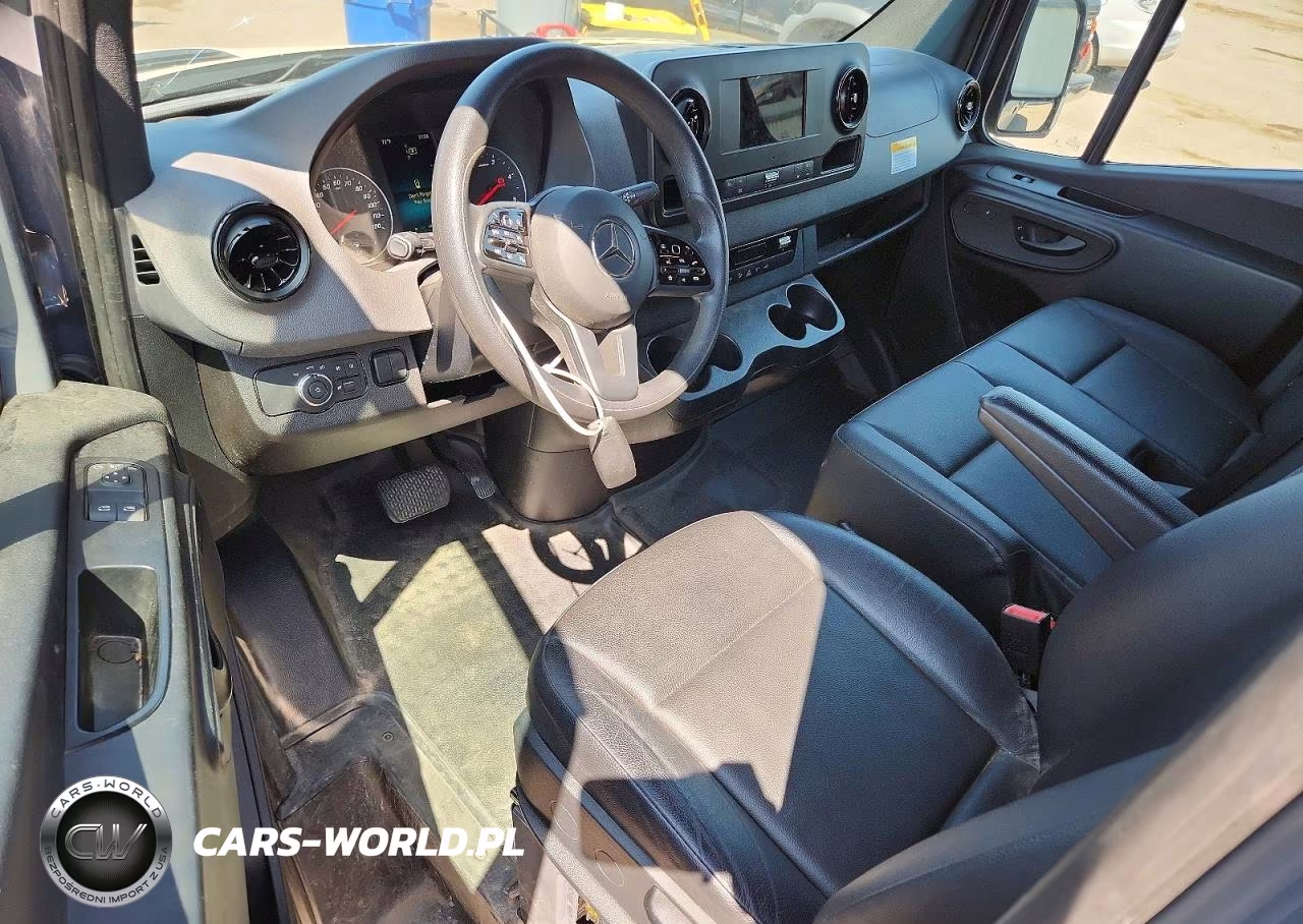 2024 Mercedes Benz Sprinter 2500 Delivery Van VIN:W1Y4NCHY1RT186086 - 8