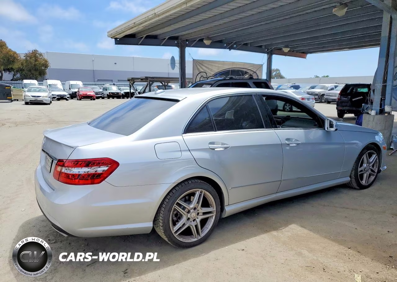 2011 Mercedes-Benz E 350 VIN:WDDHF5GB1BA267575 - 3