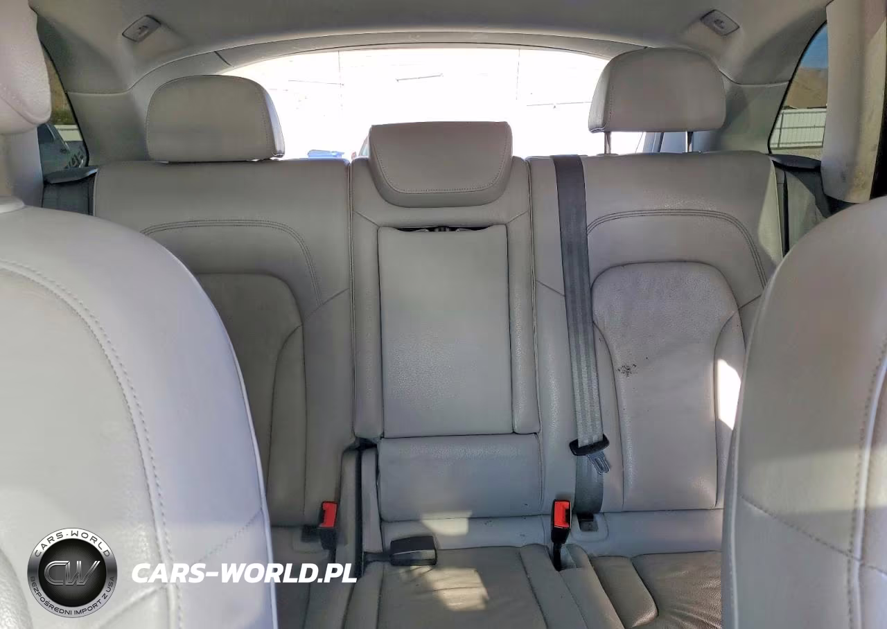 2014 Audi Q5 Premium VIN:WA1CFBFP3EA102156 - 10
