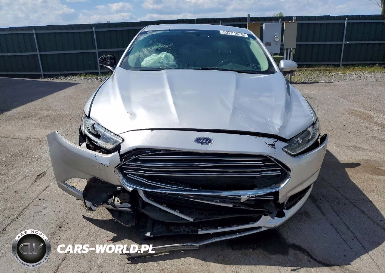 2014 Ford Fusion S VIN:3FA6P0G73ER385298 - 5