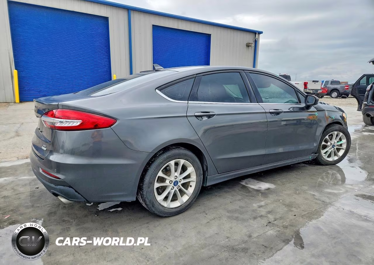 2019 Ford Fusion Se VIN:3FA6P0HD8KR276366 - 3