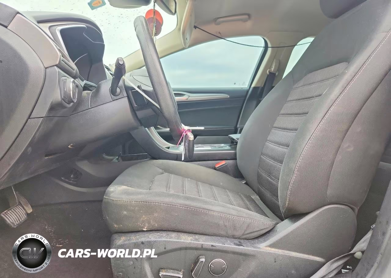 2019 Ford Fusion Se VIN:3FA6P0HD8KR276366 - 7
