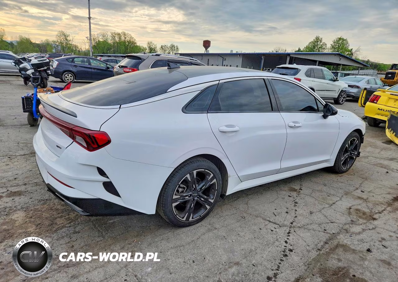 2023 Kia K5 Gt Line VIN:5XXG64J21PG221619 - 3
