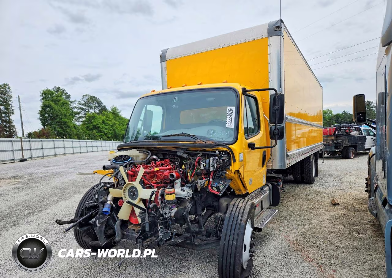 2023 Freightliner Business Class M2 Box Truck