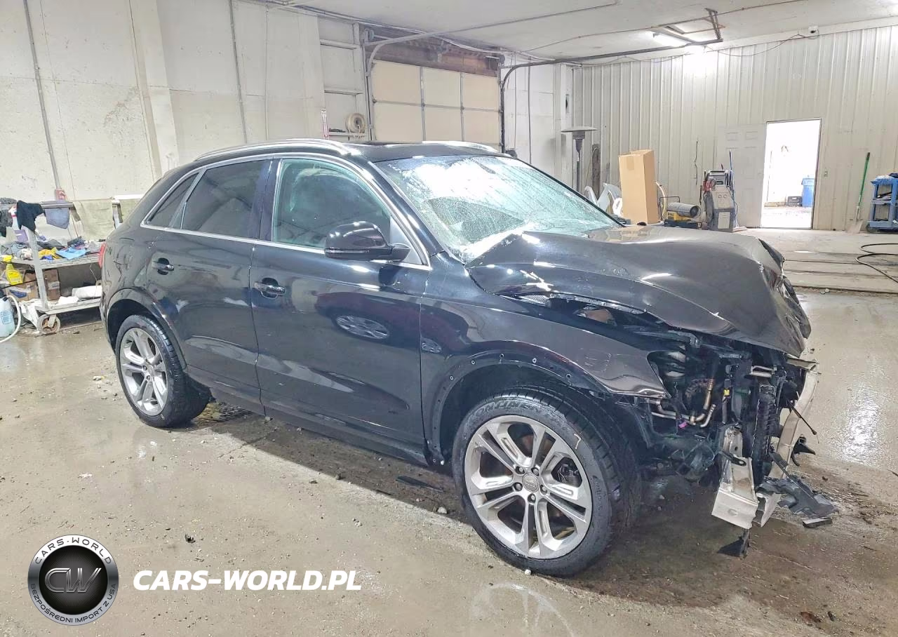 2016 Audi Q3 Premium Plus VIN:WA1BFCFS7GR003950 - 4