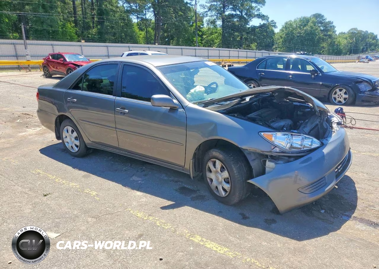 2005 Toyota Camry Le VIN:4T1BE30K75U519118 - 4