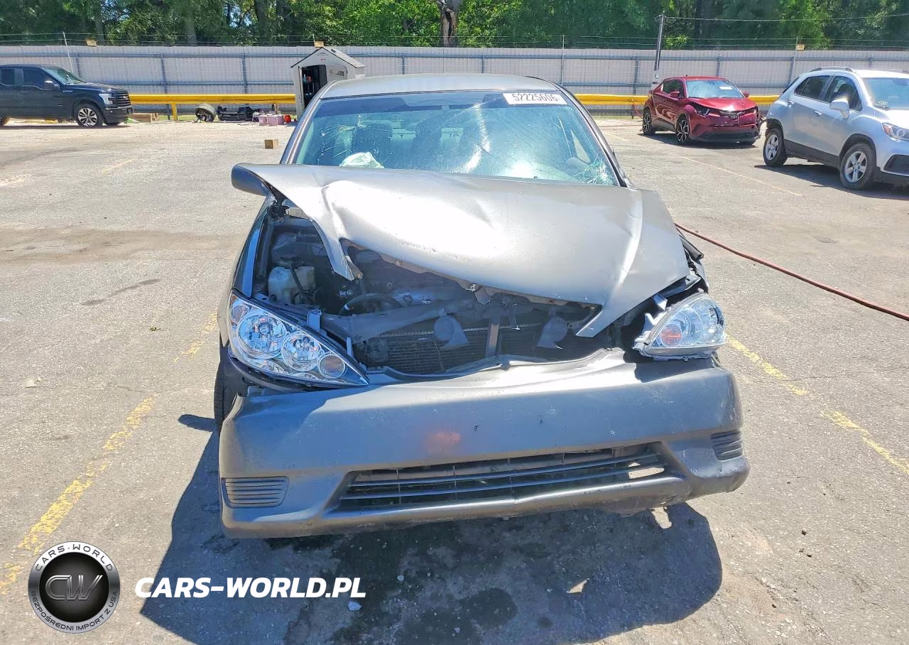 2005 Toyota Camry Le VIN:4T1BE30K75U519118 - 5