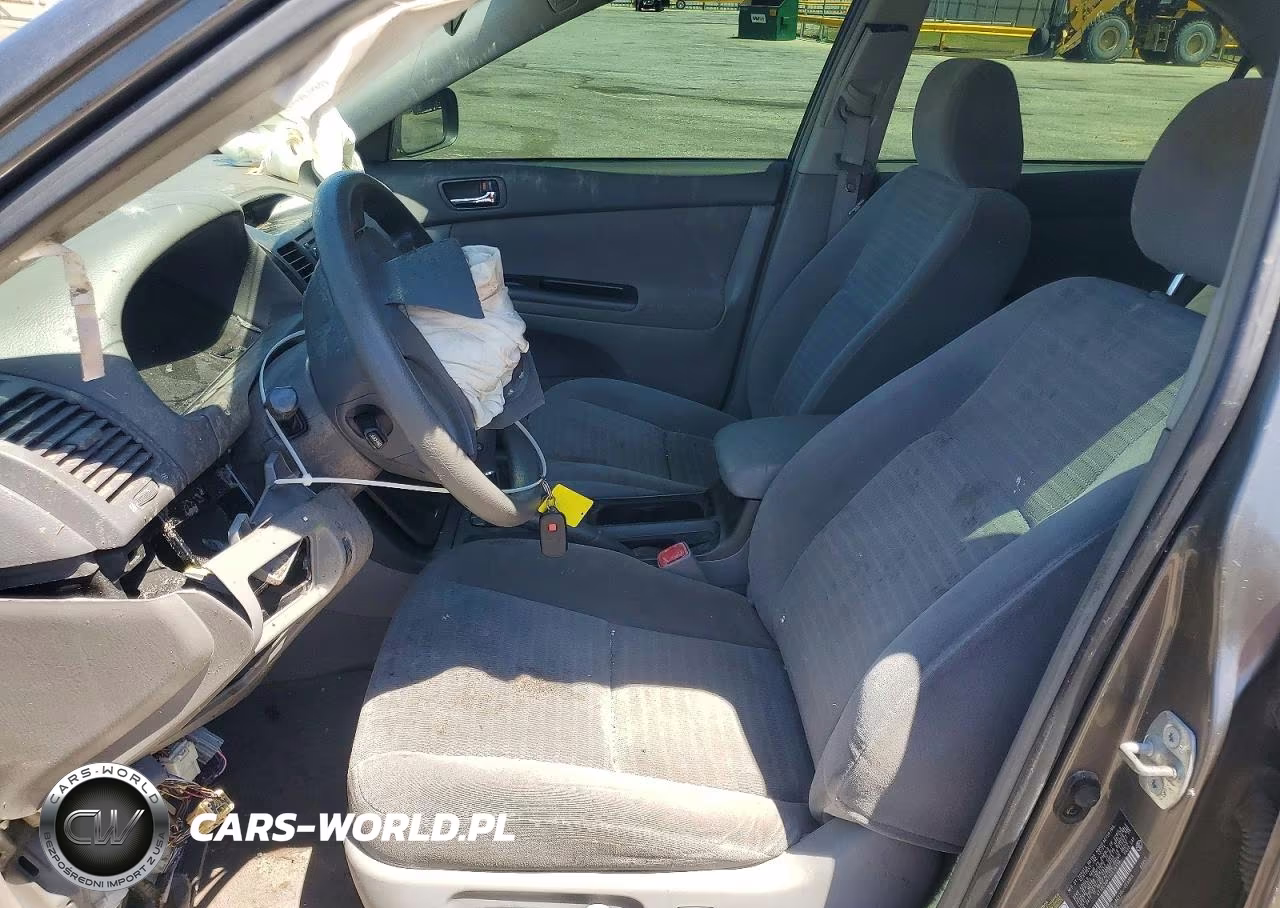 2005 Toyota Camry Le VIN:4T1BE30K75U519118 - 7